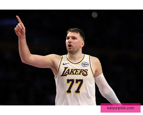 湖人对阵篮网伤病报告 东契奇出战成疑 斯马特缺阵艾顿复出