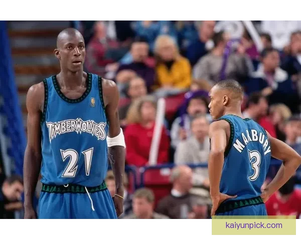 森林狼官方宣布加内特时隔8年重返标靶中心 26-27赛季退役21号球衣